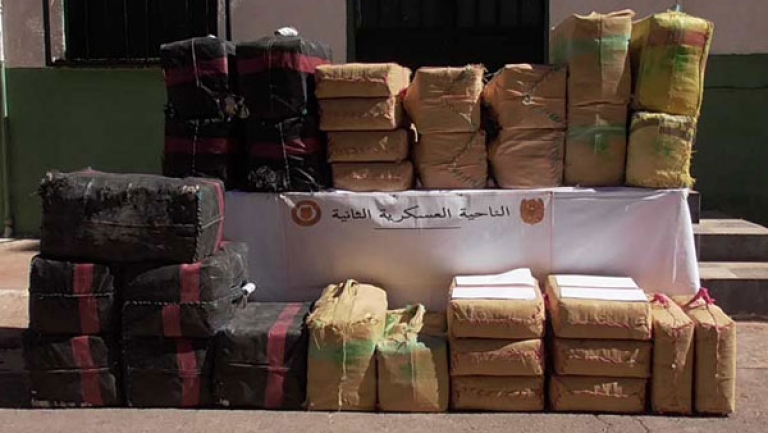 الجزائر تواجه حربا من الجارة الغربية سلاحها المخدرات