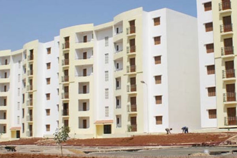 مكتتبو «عدل2» يطالبون بفتح موقع اختيار السكنات