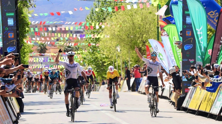 السرعة والتكتيك الجماعي للظفر باللقب