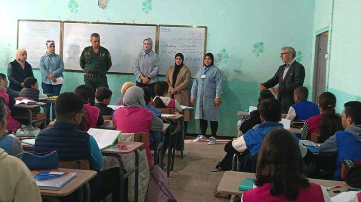 حملة توعوية في الوسط التربوي