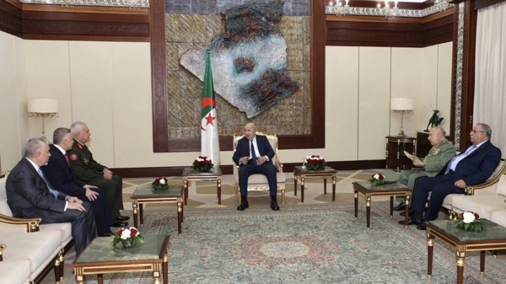 الرئيس تبون يتسلم رسالة من العاهل الأردني