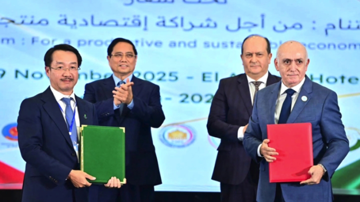 اعتماد إعلان شراكة استراتيجية بين الجزائر وفيتنام