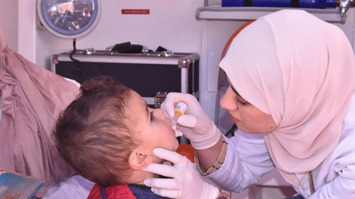 انطلاق المرحلة الثانية لحملة التلقيح ضد الشلل هذا الأحد