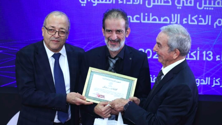 الإعلام سلاح حيوي في الدفاع عن مصالح الشعوب
