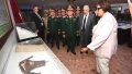 مدير الدائرة العامة للجيش الفيتنامي يزور المتحف الوطني للمجاهد