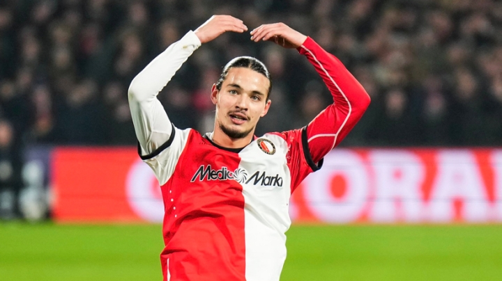 حاج موسى يواصل التألق وتغييره يثير الجدل