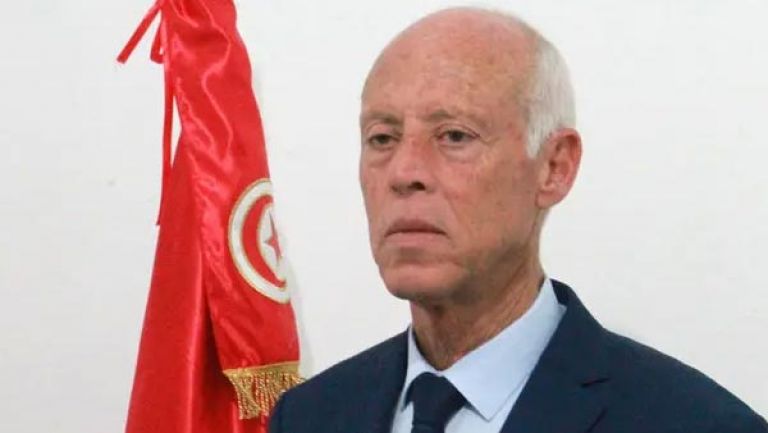 الرئيس التونسي في سباق ضد الساعة لتعيين رئيس حكومة جديد