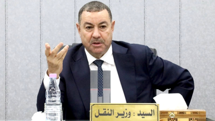 لجنة لتقييم حالة الحافلات والتخطيط لتجديد الأسطول