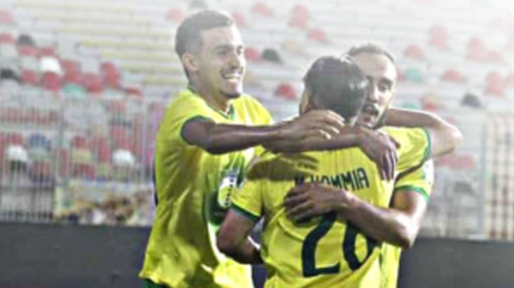 القمة في سطيف وشبيبة الساورة لمواصلة الريادة