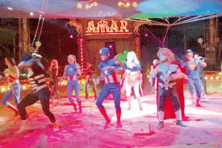 «سيرك عمار» يصنع الفرجة