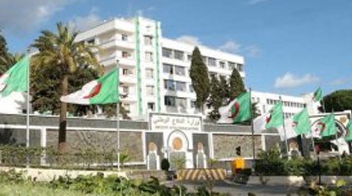 العميد أيت وعرابي مديرا عاما للأمن الداخلي