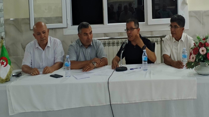"مستقبل الإنسان في زمن الآلة الذكية" محور نقاش