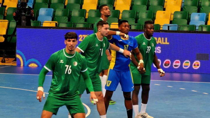 الجزائر في المستوى الرابع