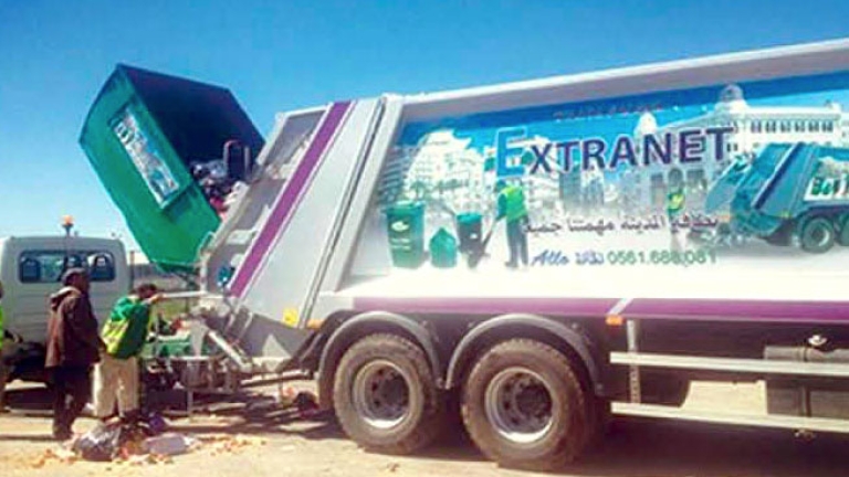 "اكسترانات" تعدل ساعات العمل وتسخر 298 شاحنة
