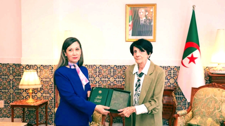 تقييم مسار التعاون بين المحكمة الدستورية والبرلمان
