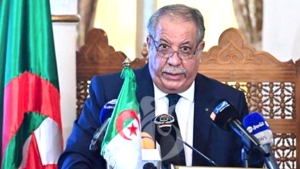 التعديل الدستوري حجر الأساس لتجسيد صرح الديمقراطية  في الجزائر الجديدة