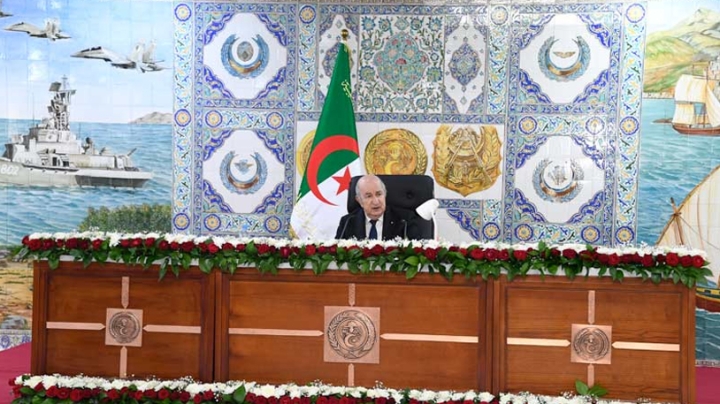 الجيش مدرسة عليا للوطنية والدّفاع عن حرمة الجزائر
