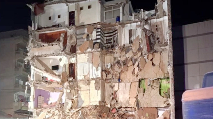 مطالب بالترحيل ومنع رخص البناء عن المقاولات الخاصة