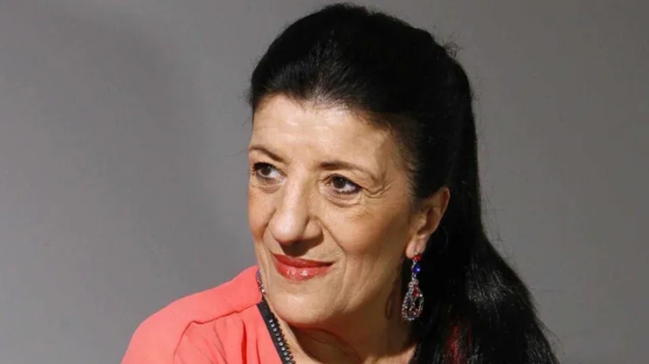 ضحكة وطن لا تنطفئ