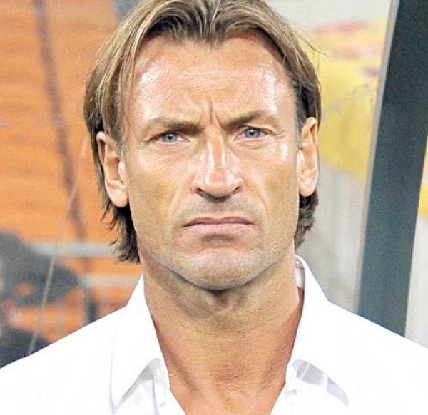 أبهرني أداء المنتخب الجزائري