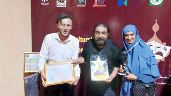 &quot;عيد الميلاد&quot; أداء متفرد