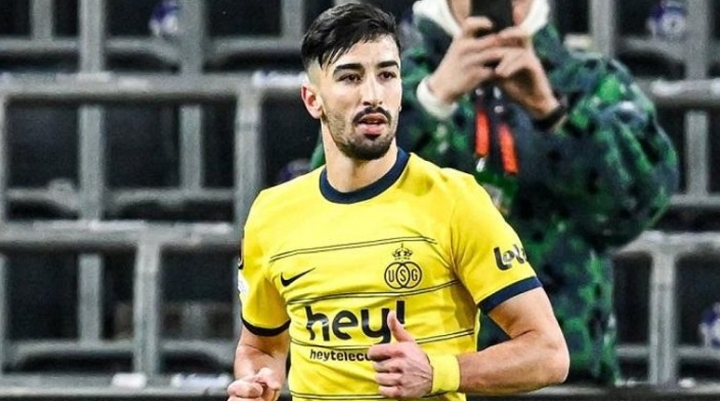 شرط واحد يقرب بنفيكا البرتغالي من ضم عمورة