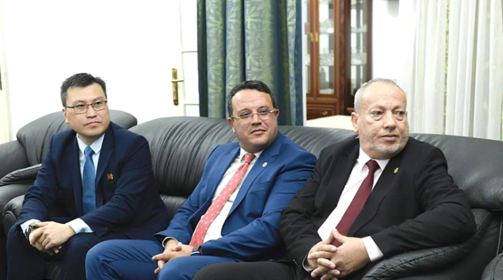 وفد برلماني يشارك في ذكرى تأسيس كوريا الشعبية الديمقراطية