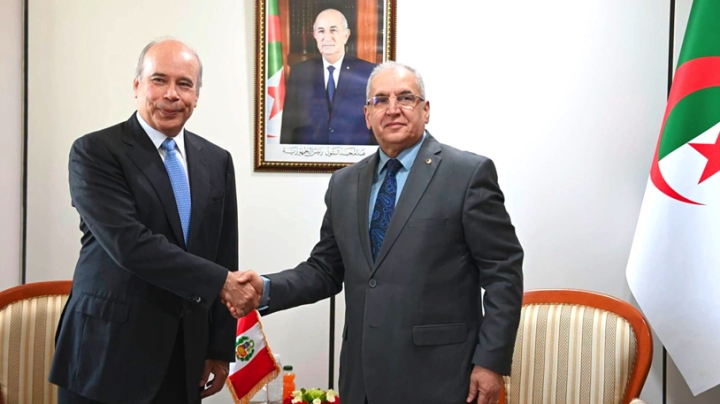 انعقاد دورة المشاورات السياسية بين الجزائر والبيرو