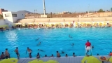 فضاء للراحة والترفيه يستقطب العائلات والمصطافين