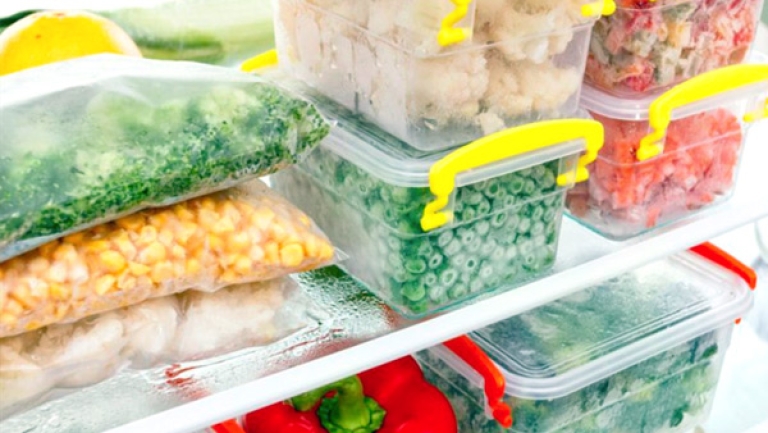 تهافت على تخزين الخضر واللحوم