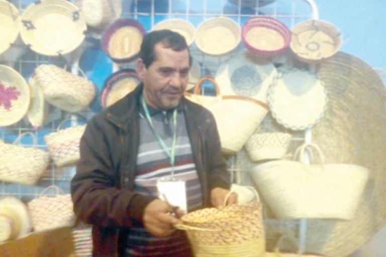 الحرفي حميد لعجالي يتشبث بالسلالة التقليدية