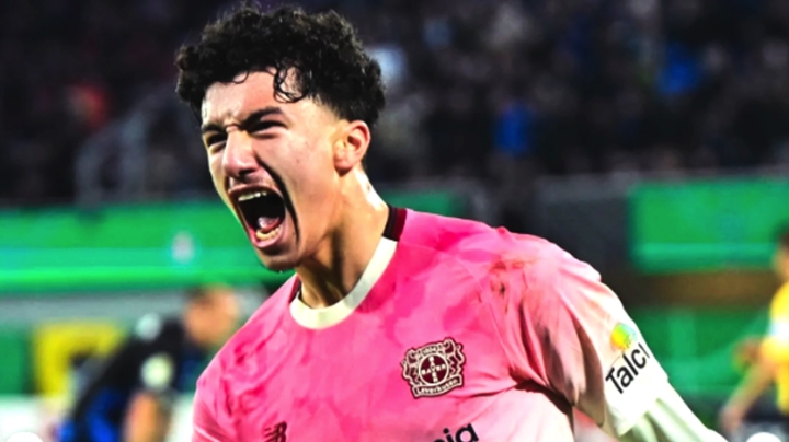 مازة يحرج بيتكوفيتش بتألقه في ألمانيا