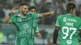  الدولي الجزائري ولاعب نادي الأهلي السعودي، رياض محرز