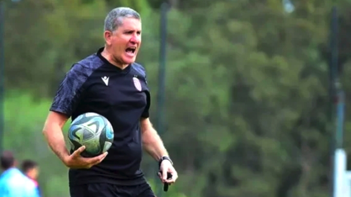 إدارة حجيوي تجدّد ثقتها في المدرب غاريدو