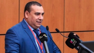 الدكتور رامي حليم أستاذ العلوم السياسية بجامعة البليدة "2"