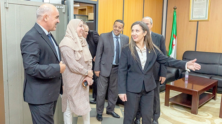بوفدش تزور المجموعات البرلمانية