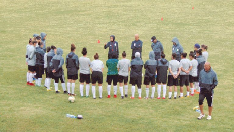 المنتخب اليوم في كوت ديفوار لإجراء تربص تحضيري