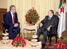 رئيس الجمهورية يستقبل سفراء تونس، البنين، الشيلي وسويسرا 