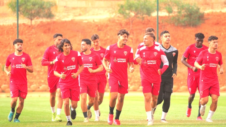 الشارع "الحمراوي" يترقب التعيينات الجديدة