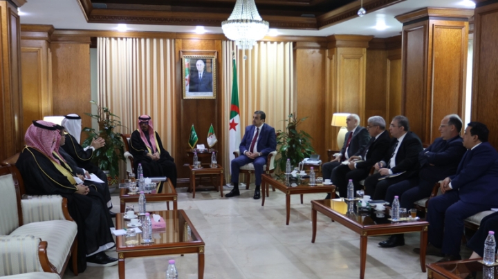 "أبونيان" السعودية ترغب في تعزيز حضورها الصناعي بالجزائر
