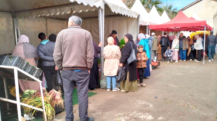 إقبال كبير من المواطنين واستقرار في الأسعار