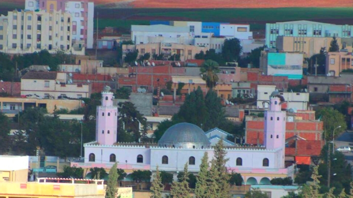 دعوة لتدارك التأخر التنموي ببعض الأحياء والمناطق الريفية