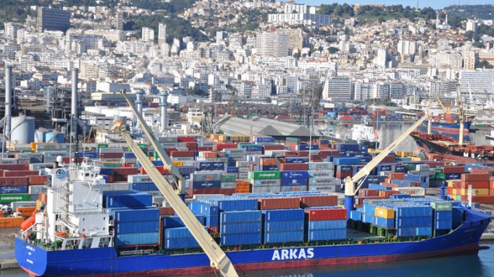 إخضاع نحو 8 آلاف شركة لتحقيقات أمنية