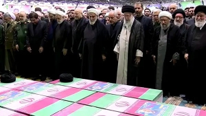 تشييع جثمان الرئيس الإيراني الراحل اليوم في مشهد