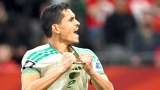 المدافع الجزائري عيسى ماندي