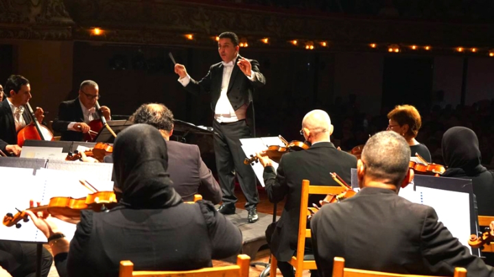 مسرح "علولة" يستعرض برنامجه الرمضاني