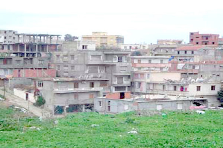 إحصاء 150 تجمعا سكنيا فوضويا