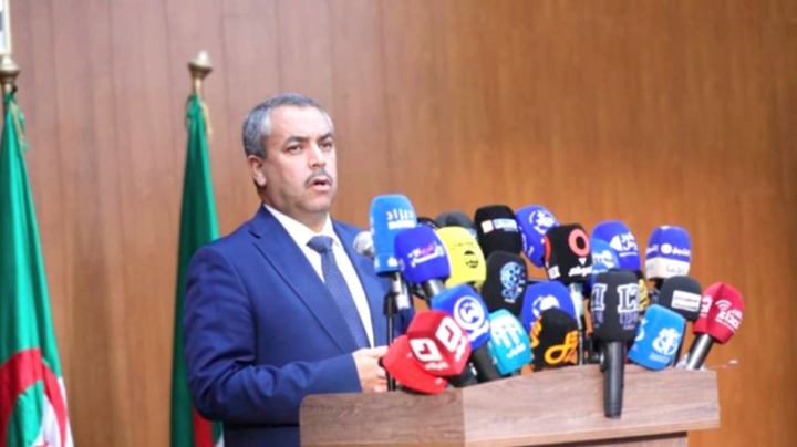 فوج عمل مشترك لنقل تسيير الابتدائيات إلى وزارة التربية