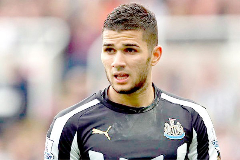 جريدة «ليكيب» تشيد بمستوى مهدي عبيد