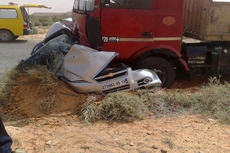 7 قتلى و3 جرحى في حادث مرور بالنعامة